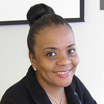 Tonya Roberson headshot